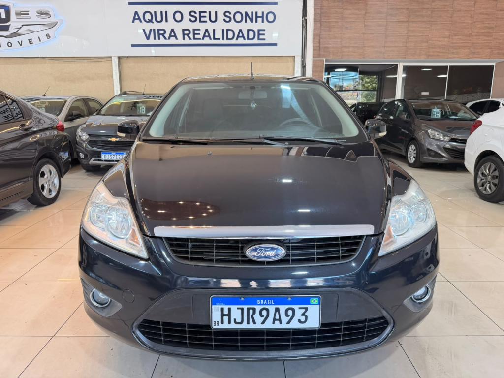 FORD Focus Hatch - Foto