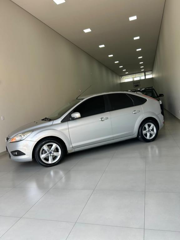 FORD Focus Hatch - Foto