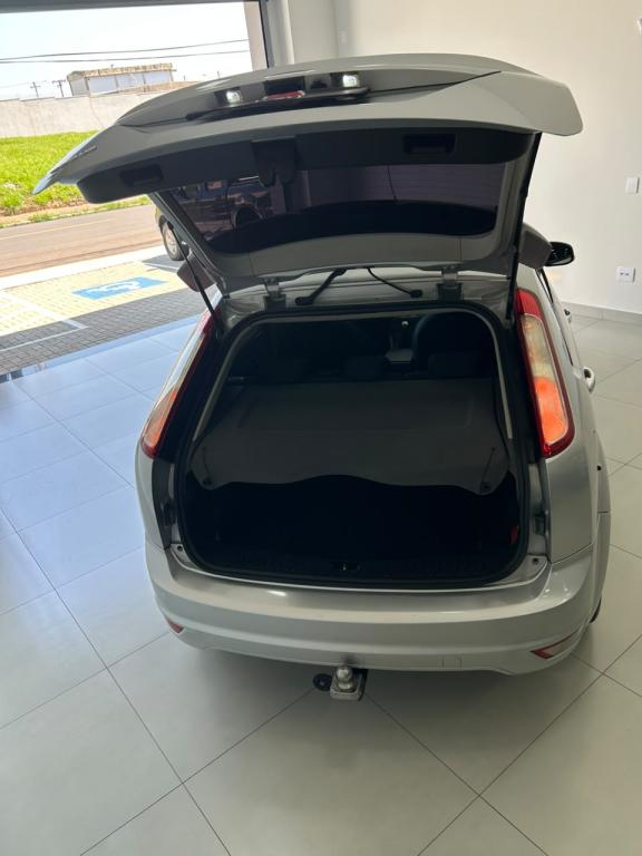 FORD Focus Hatch - Foto
