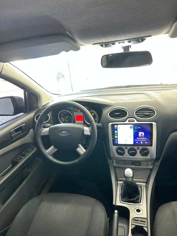 FORD Focus Hatch - Foto