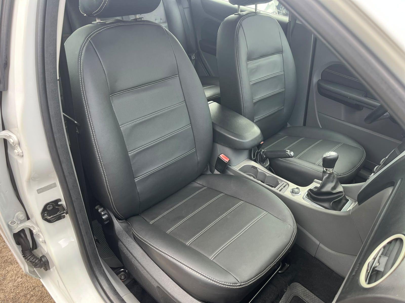 FORD Focus Hatch - Foto