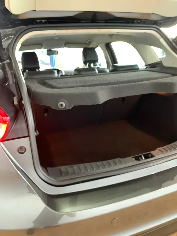 FORD Focus Hatch - Foto