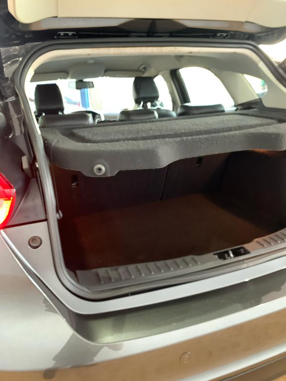 FORD Focus Hatch - Foto