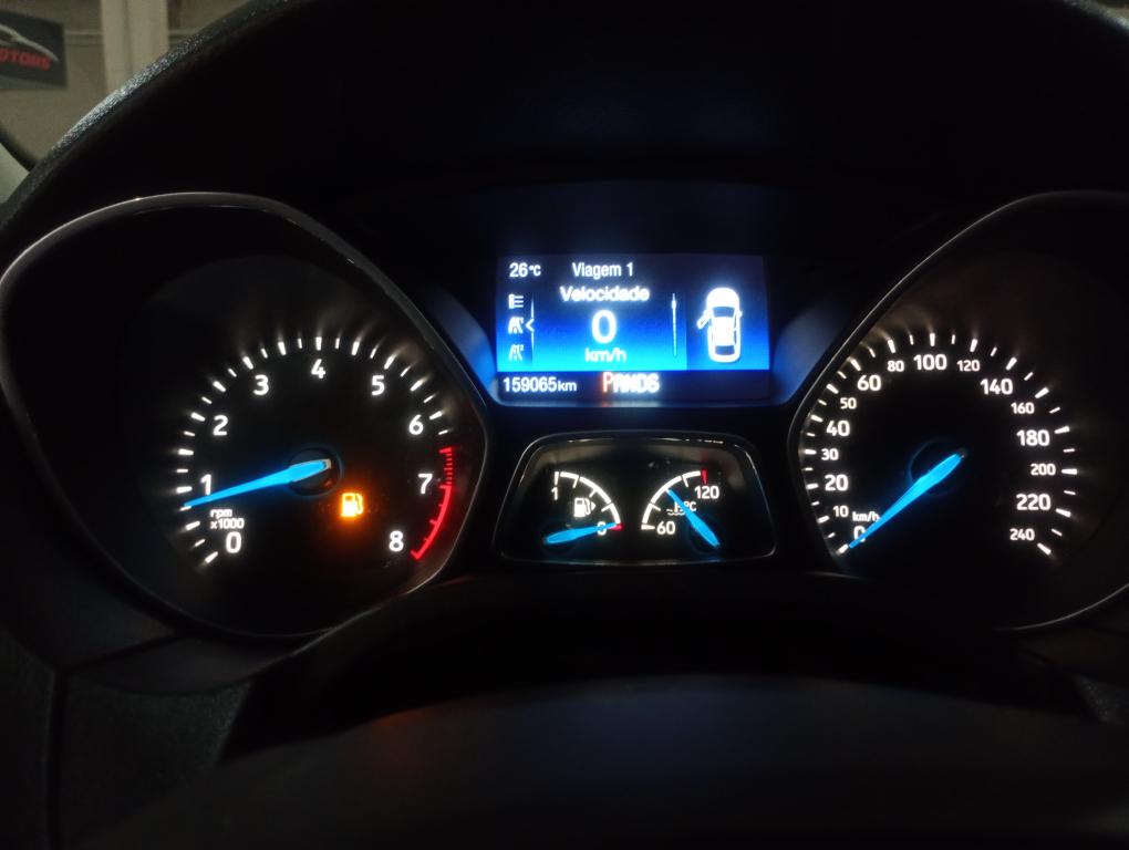 FORD Focus Hatch - Foto