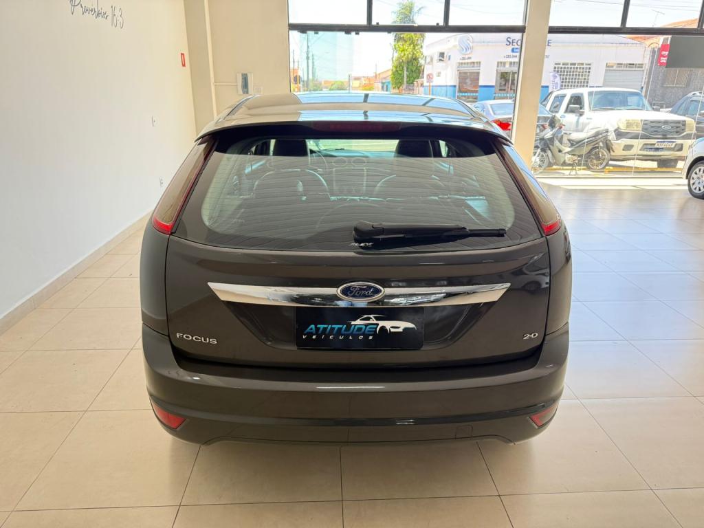 FORD Focus Hatch - Foto