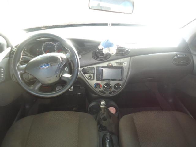 FORD Focus Hatch - Foto