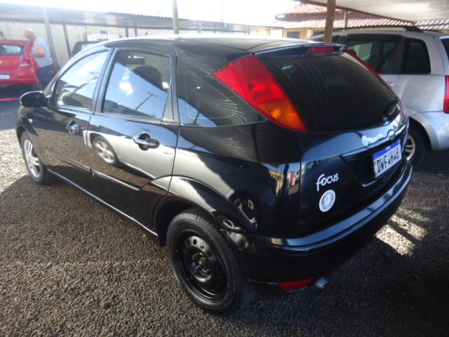 FORD Focus Hatch - Foto