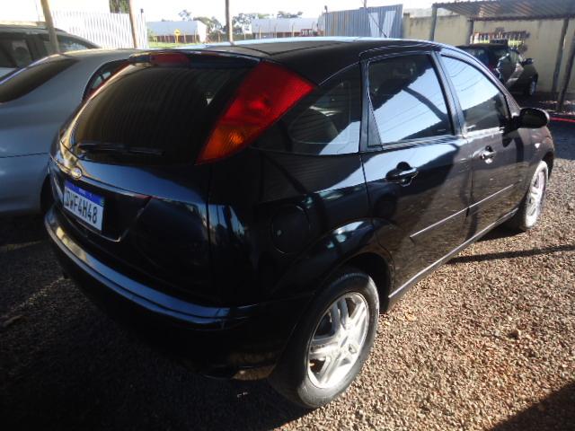 FORD Focus Hatch - Foto