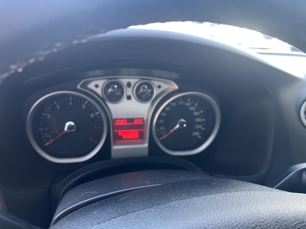 FORD Focus Hatch - Foto