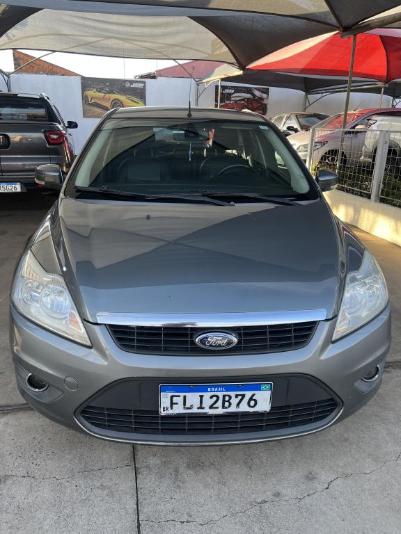 FORD Focus Hatch - Foto