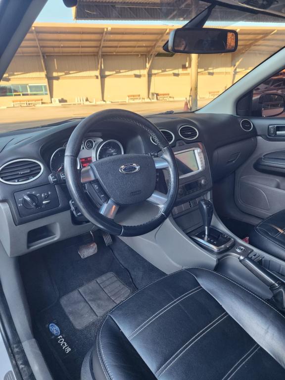 FORD Focus Hatch - Foto