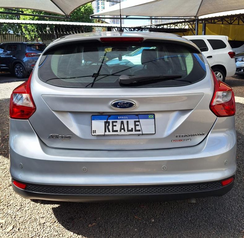 FORD Focus Hatch - Foto
