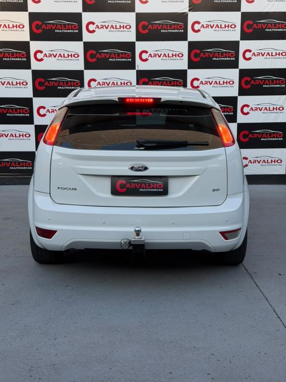 FORD Focus Hatch - Foto