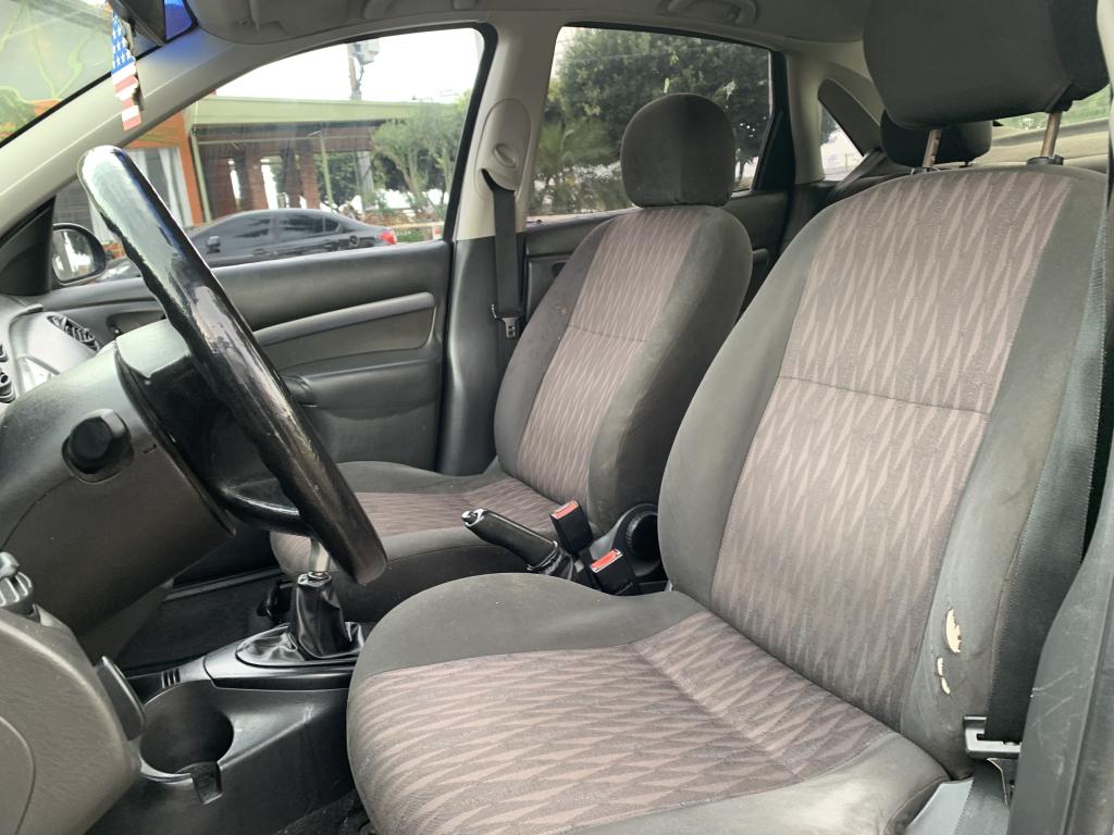 FORD Focus Sedan - Foto