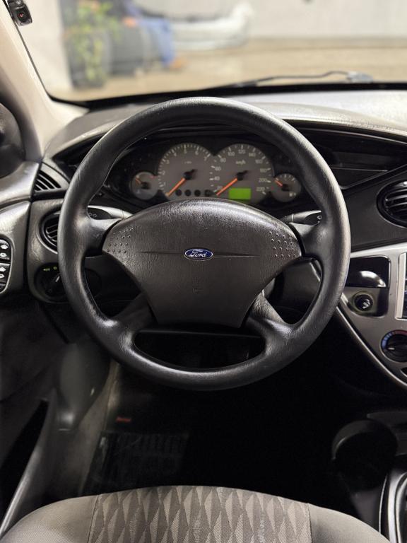 FORD Focus Sedan - Foto