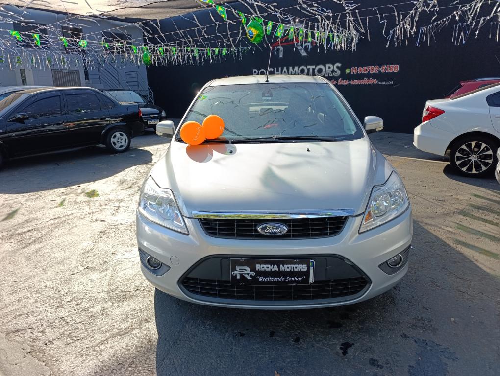 FORD Focus Sedan - Foto
