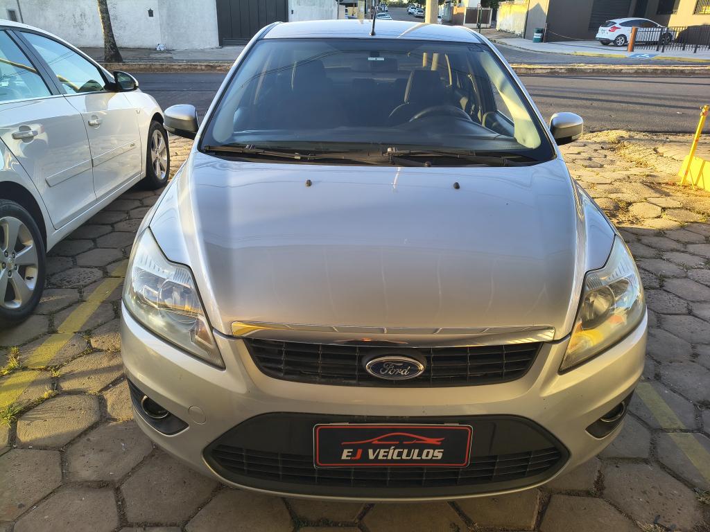 FORD Focus Sedan