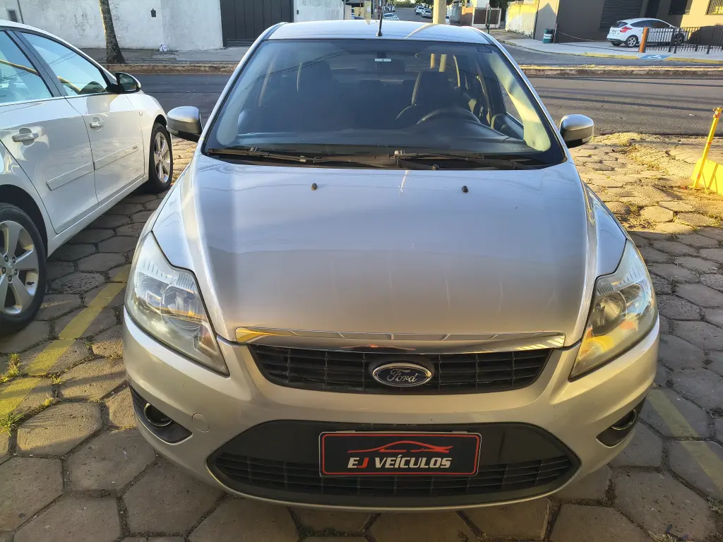 FORD Focus Sedan