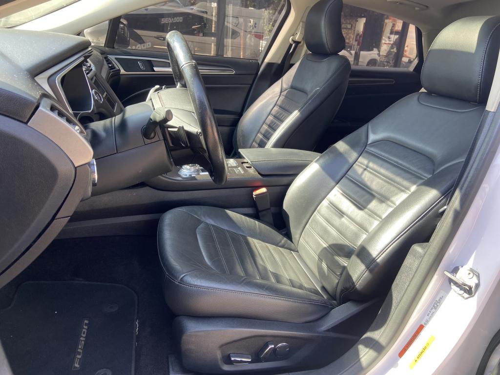 FORD Fusion - Foto