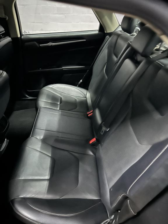 FORD Fusion - Foto