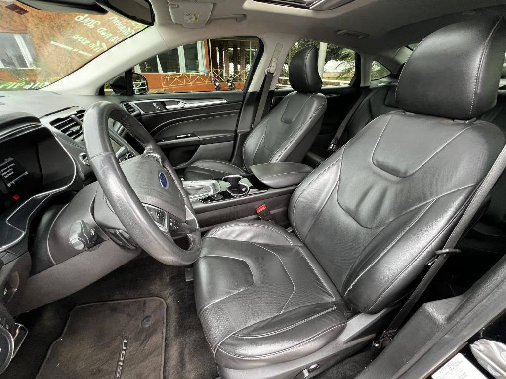 FORD Fusion - Foto