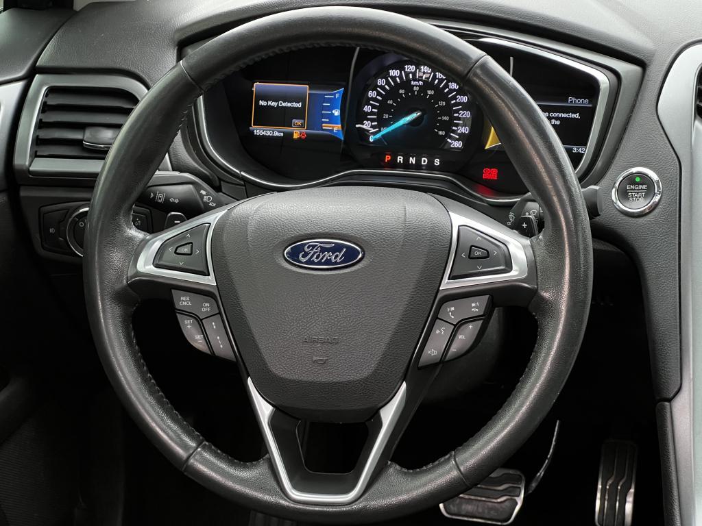 FORD Fusion - Foto