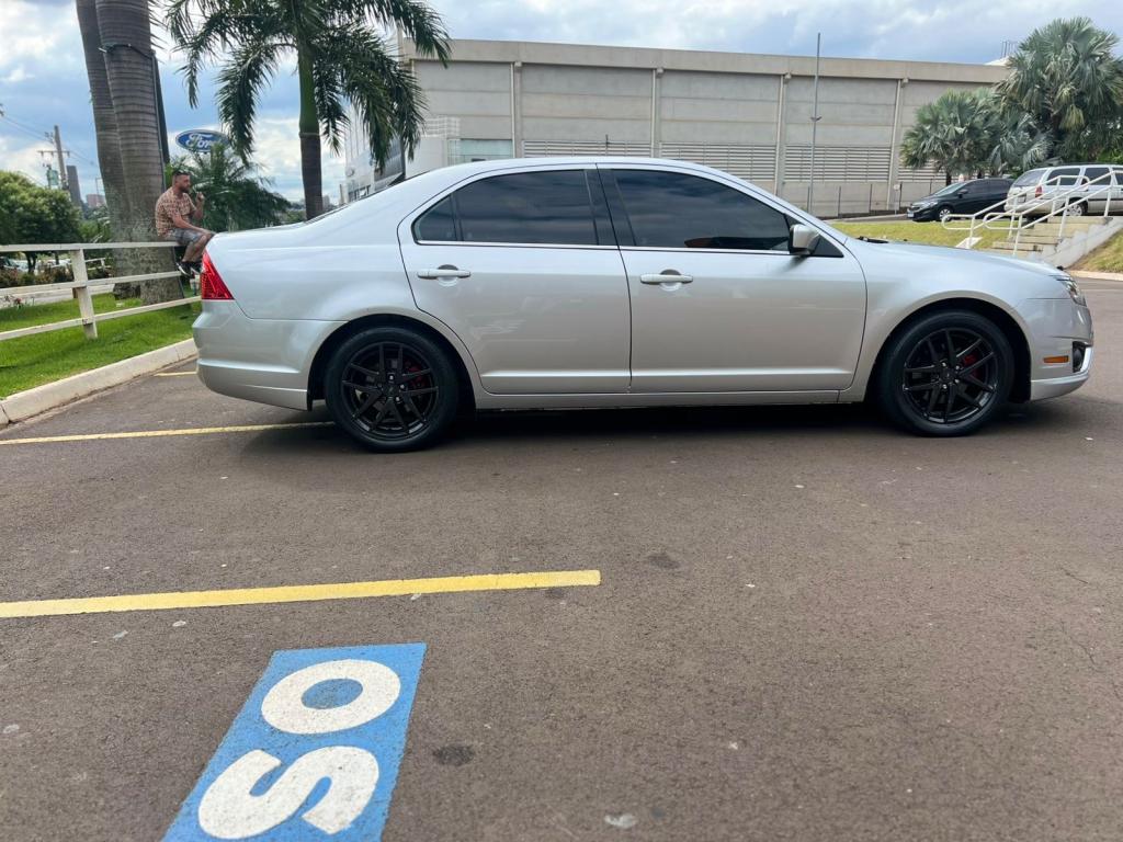 FORD Fusion - Foto