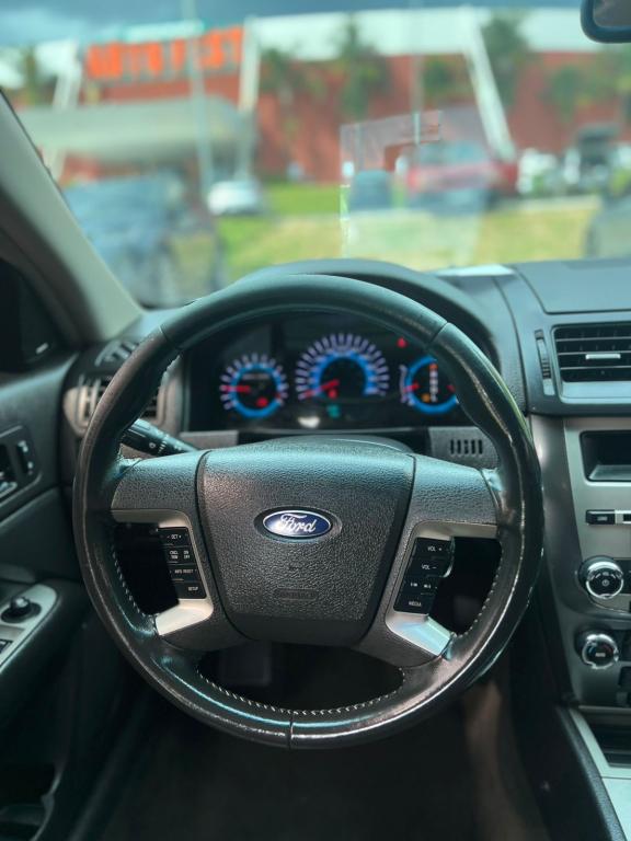FORD Fusion - Foto