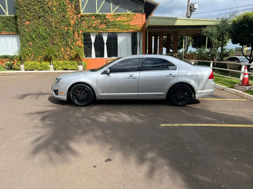 FORD Fusion - Foto