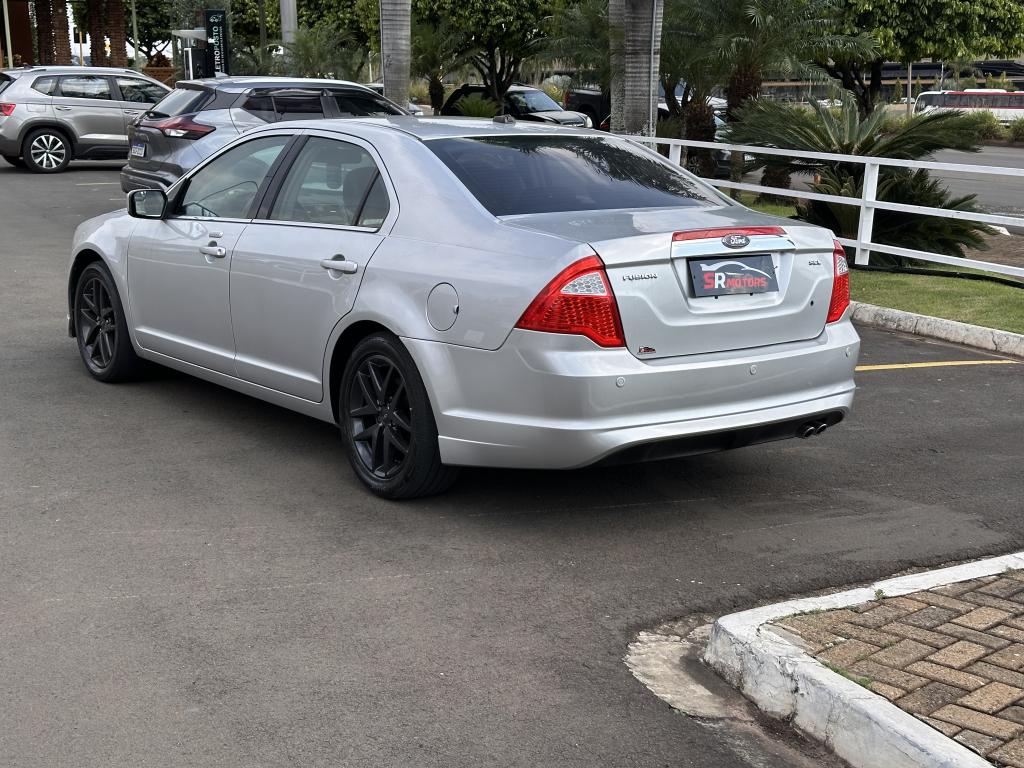 FORD Fusion - Foto