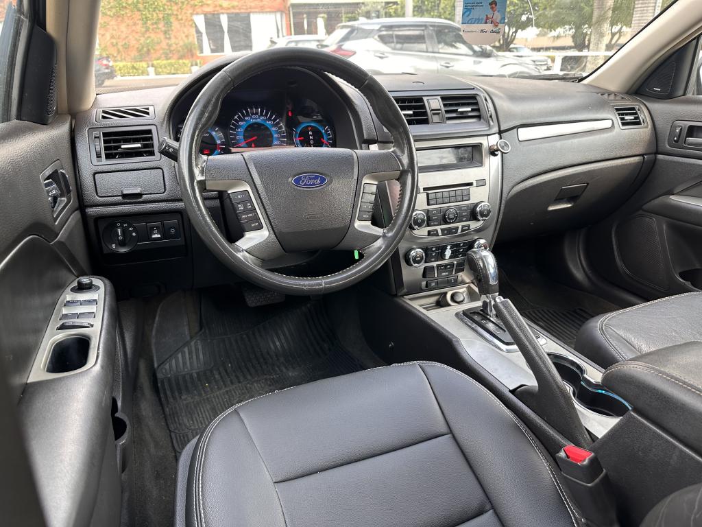 FORD Fusion - Foto