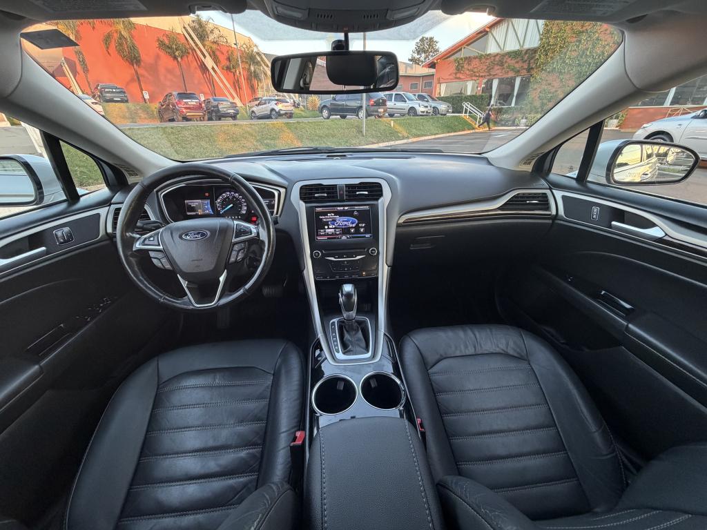 FORD Fusion - Foto