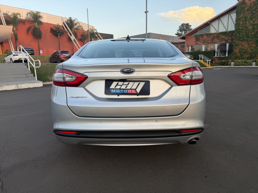 FORD Fusion - Foto