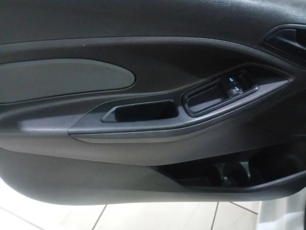 FORD Ka Hatch - Miniatura