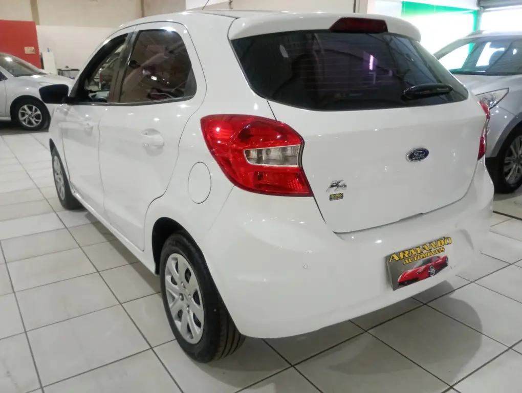 FORD Ka Hatch - Miniatura