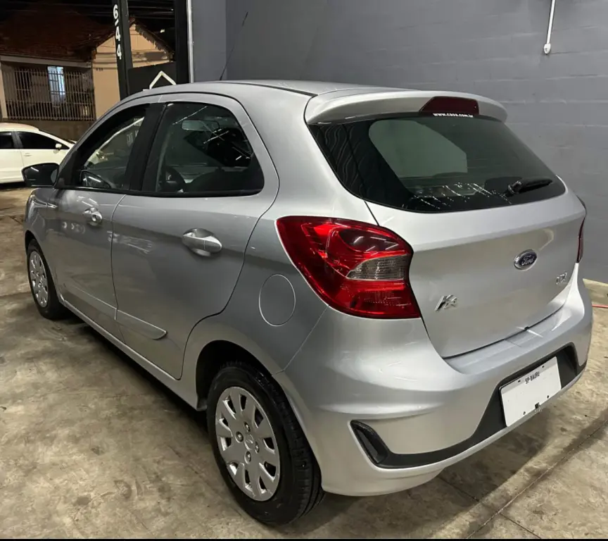 FORD Ka Hatch - Foto