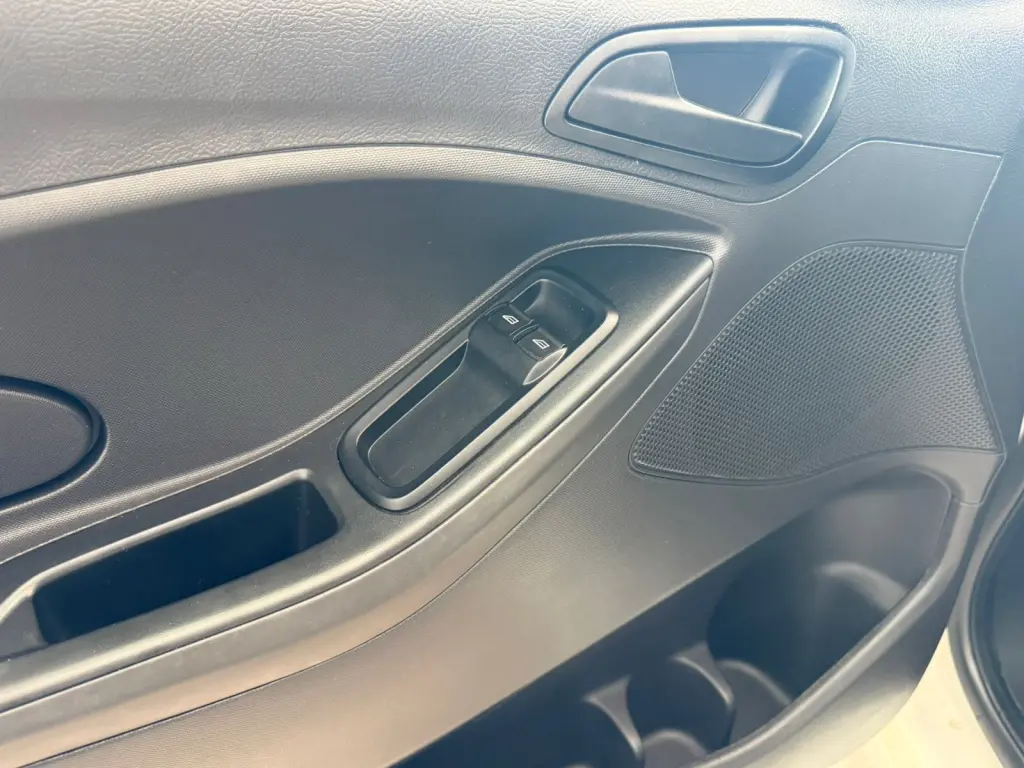 FORD Ka Hatch - Foto