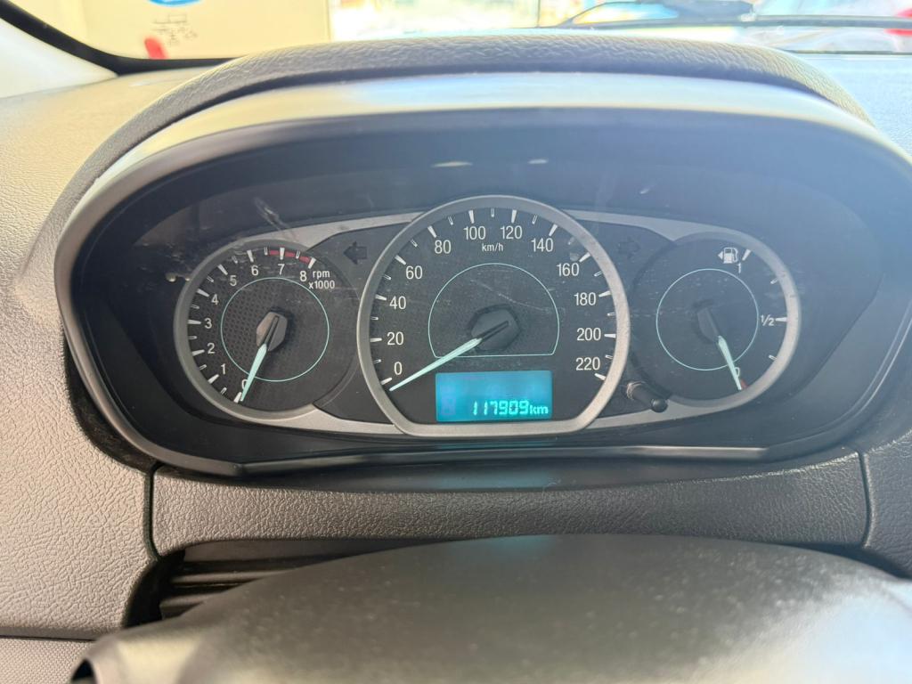 FORD Ka Hatch - Foto