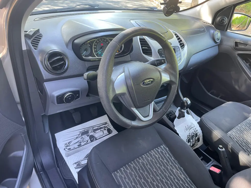FORD Ka Hatch - Foto