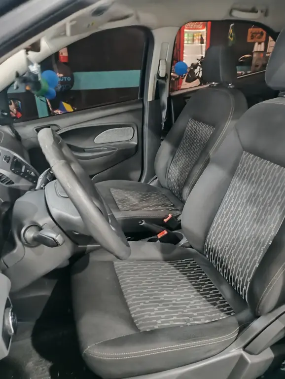 FORD Ka Hatch - Foto