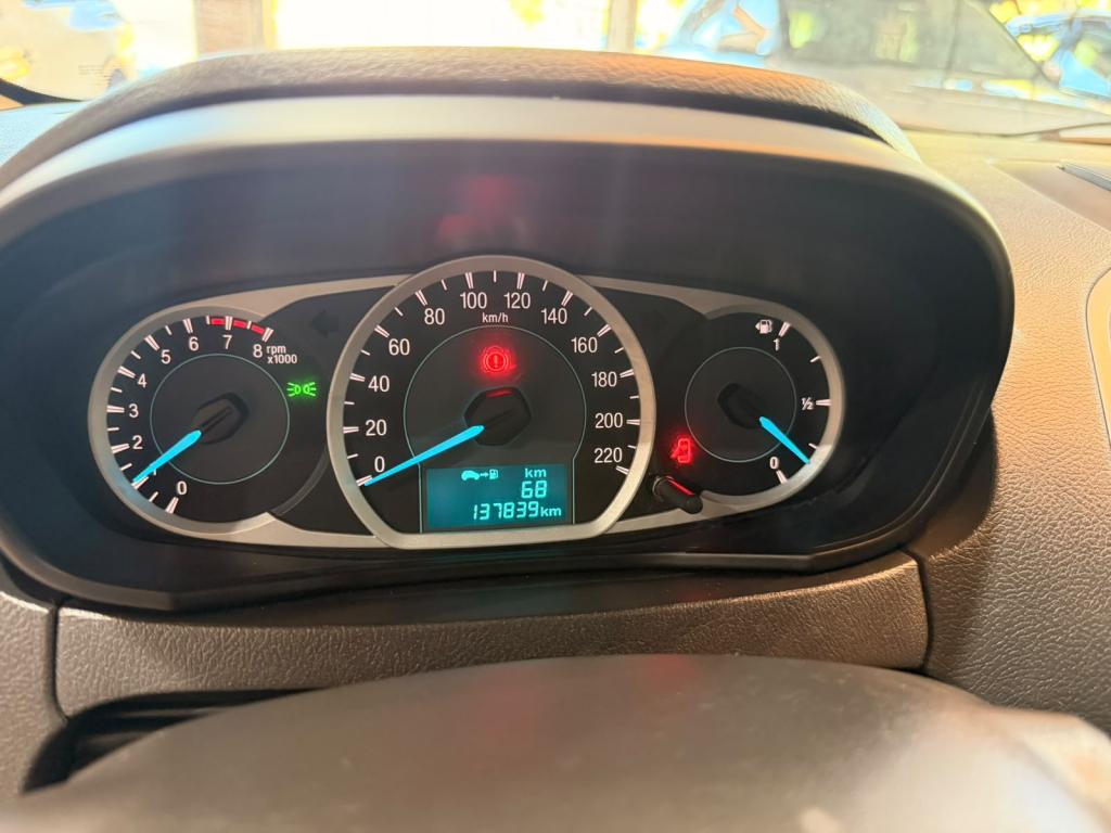 FORD Ka Hatch - Foto