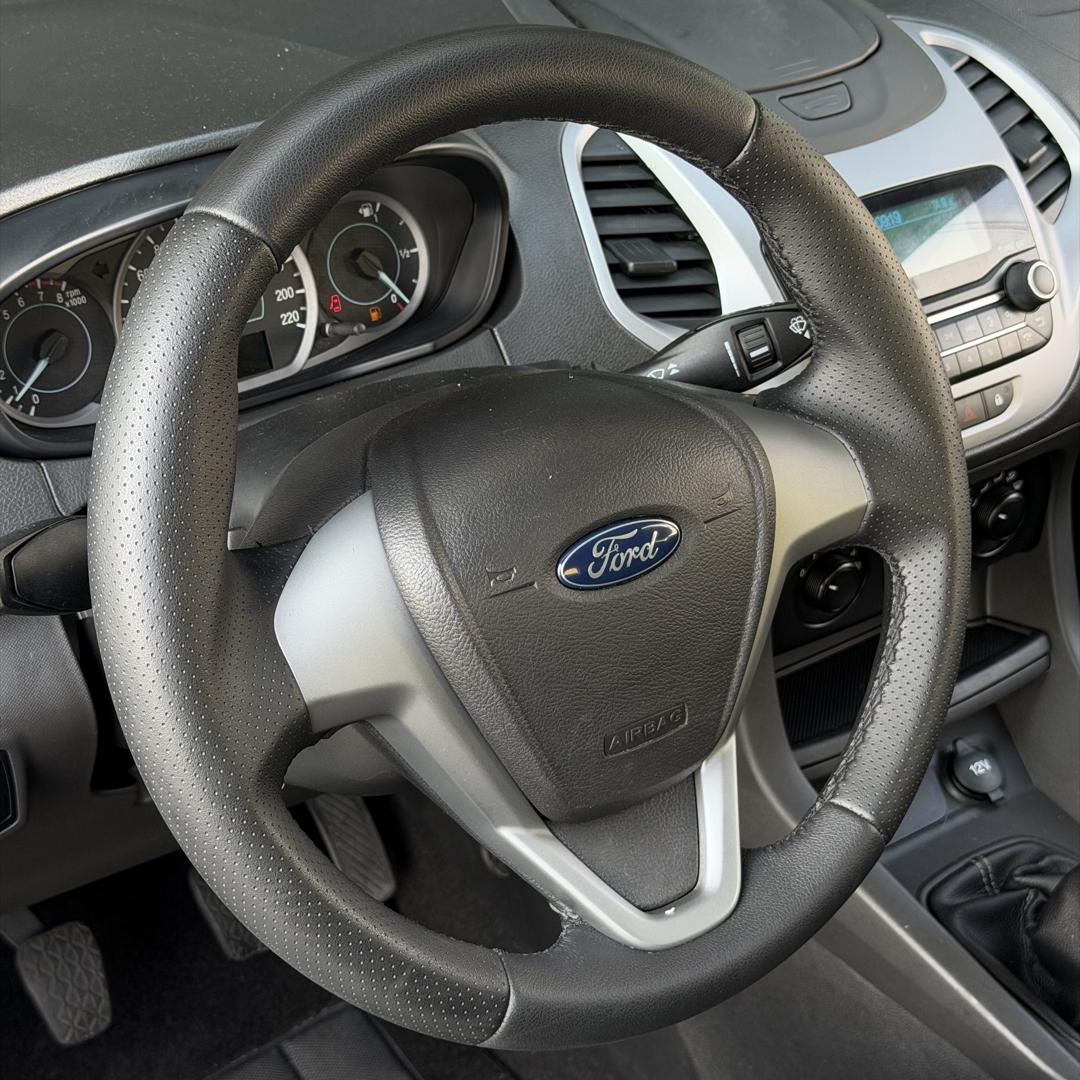 FORD Ka Hatch - Foto