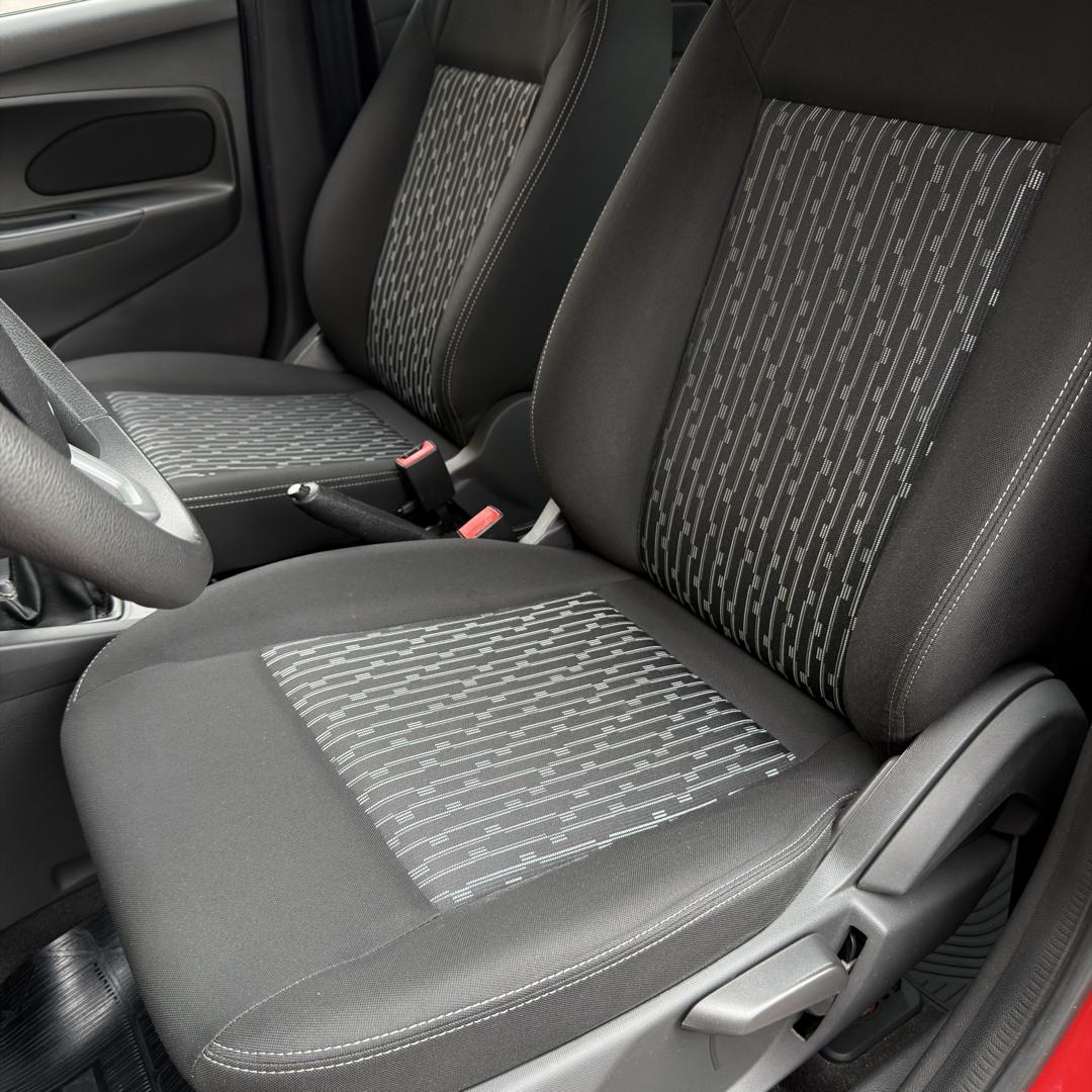 FORD Ka Hatch - Foto