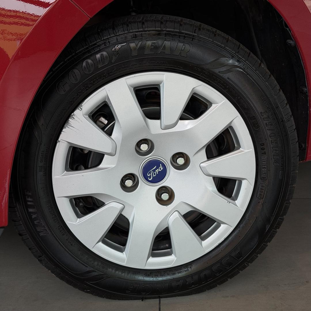FORD Ka Hatch - Foto