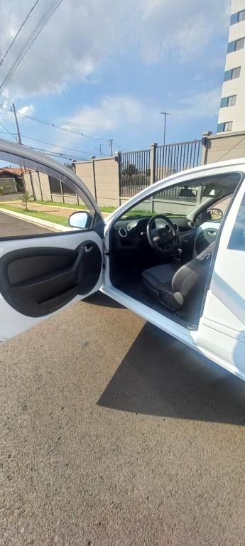 FORD Ka Hatch - Foto