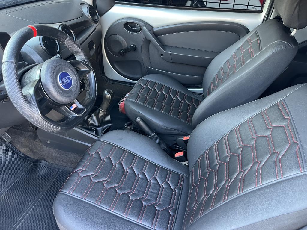 FORD Ka Hatch - Foto