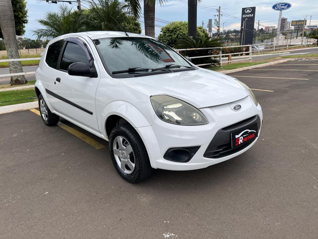 FORD Ka Hatch - Foto