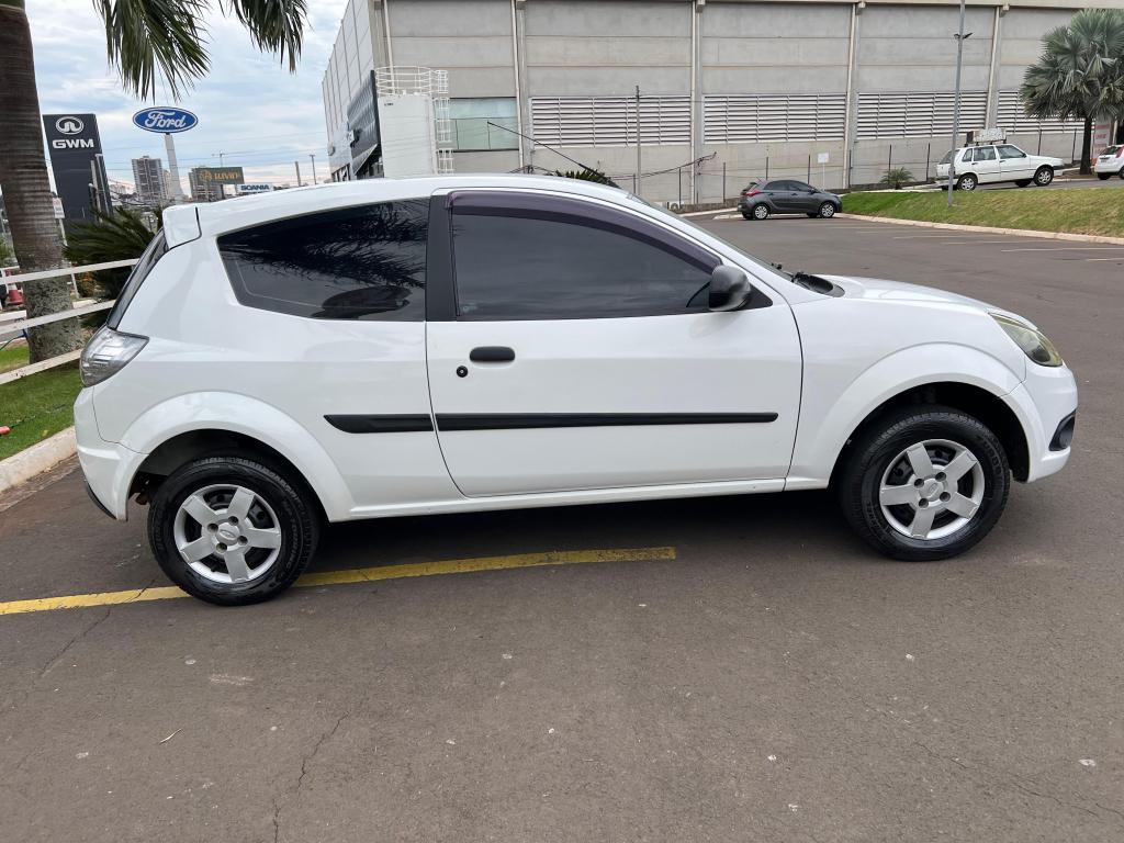 FORD Ka Hatch - Foto