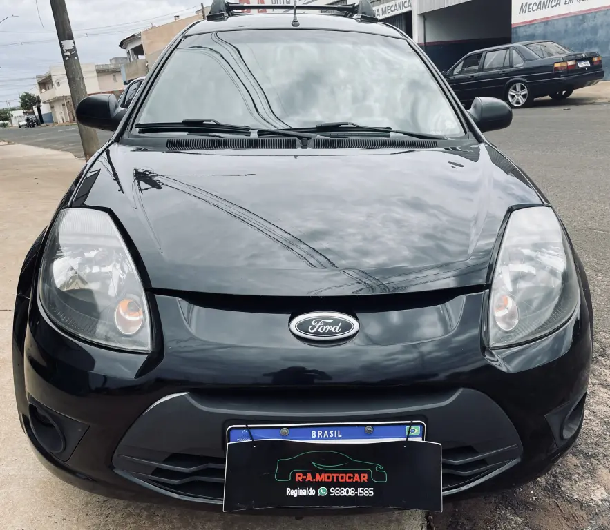 FORD Ka Hatch - Foto