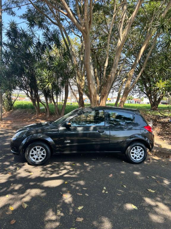 FORD Ka Hatch - Foto